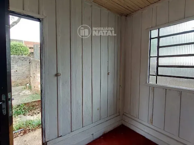 Casa com 125m² 2 quartos e 1 banheiro, para alugar, no bairro Tarobá em Londrina
