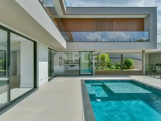 Casa 4 quartos e 5 banheiros, à venda, no bairro Alphaville em Santana de Parnaíba