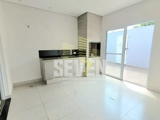 Casa com 252m² 3 quartos e 1 banheiro, à venda, no bairro Parque Vista Alegre em Bauru