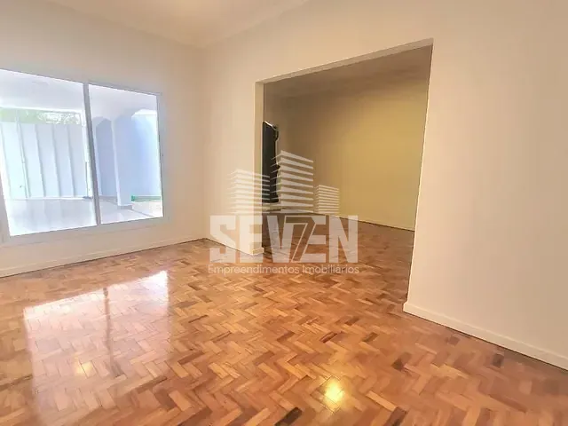 Casa com 252m² 3 quartos e 1 banheiro, à venda, no bairro Parque Vista Alegre em Bauru
