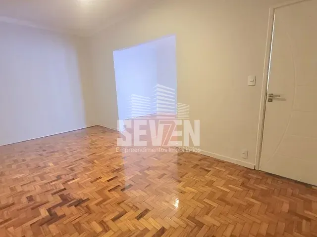Casa com 252m² 3 quartos e 1 banheiro, à venda, no bairro Parque Vista Alegre em Bauru