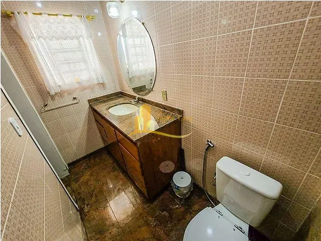 Casa 5 quartos e 3 banheiros, à venda, no bairro Burgo Paulista em São Paulo