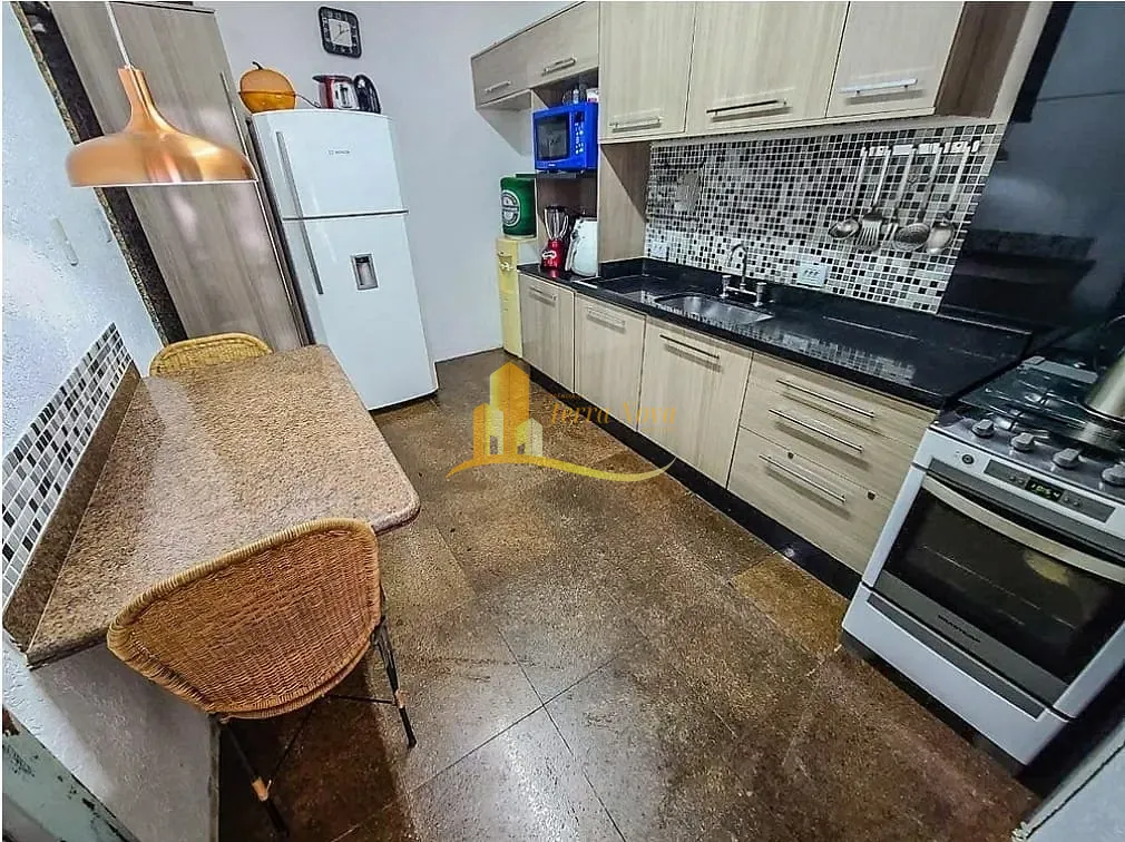 Casa, 5 quartos, 170 m² - Foto 10