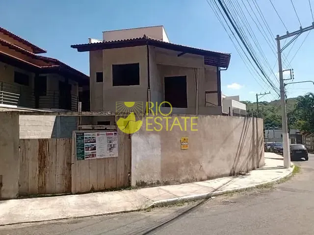 Casa com 108m² 2 quartos e 2 banheiros, à venda, no bairro Santa Rosa em Barra Mansa