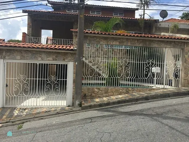Casa à venda, no bairro Vila Cruz das Almas em São Paulo