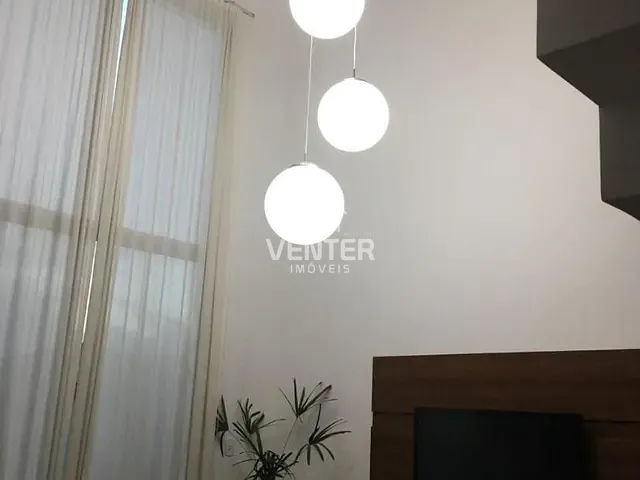 Casa com 400m² 3 quartos e 3 banheiros, à venda, no bairro Jardim de Alah em Taubaté