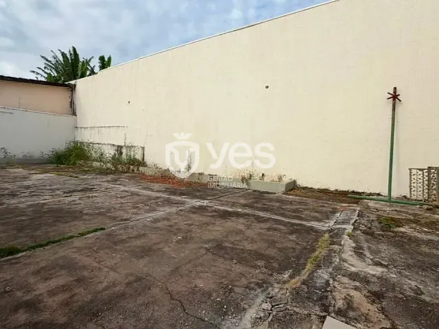 Casa 4 quartos e 3 banheiros, à venda, no bairro Vila Silvéria em Araxá