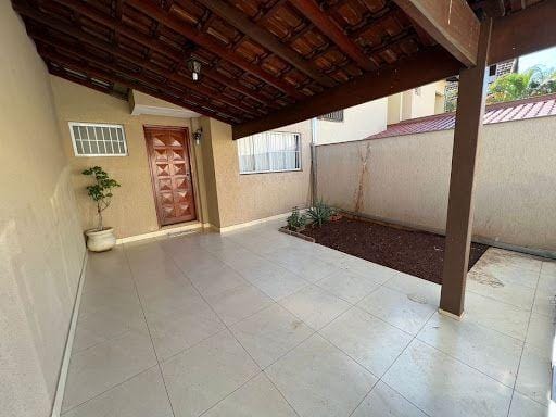 Casa, 3 quartos, 110 m² - Foto 1