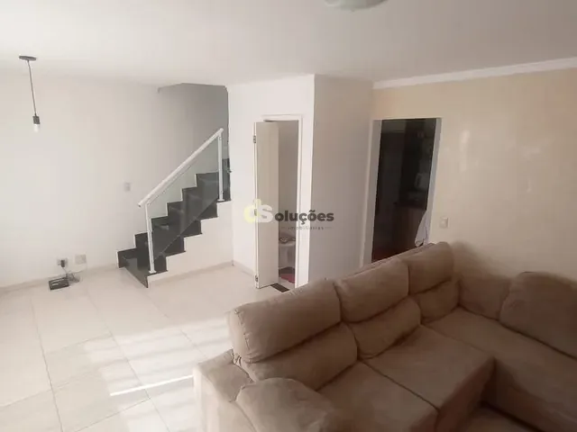 Casa 3 quartos e 2 banheiros, à venda, no bairro Vila Ré em São Paulo