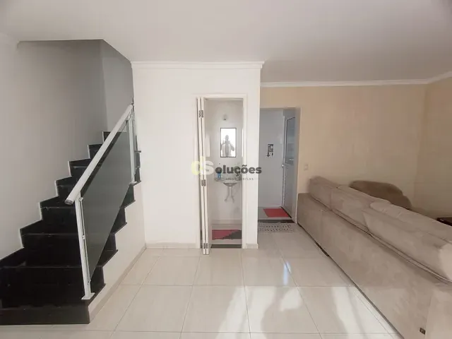 Casa 3 quartos e 2 banheiros, à venda, no bairro Vila Ré em São Paulo