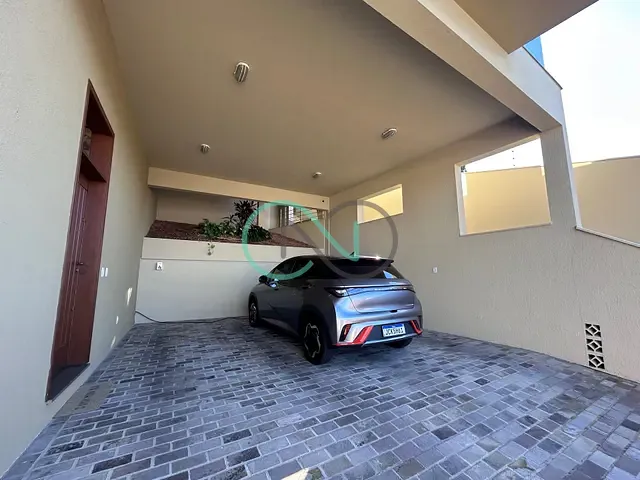 Casa com 625m² 3 quartos e 3 banheiros, à venda, no bairro Centenário em Sapiranga