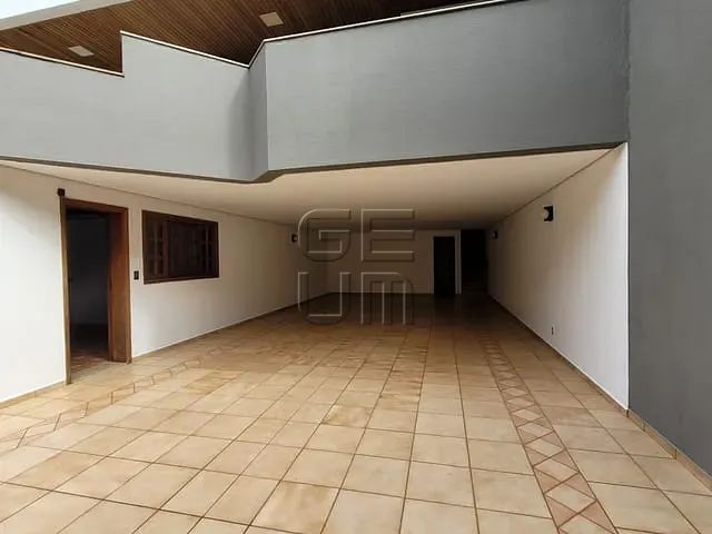 Casa com 427m², à venda, no bairro Jardim Nova Londrina em Londrina