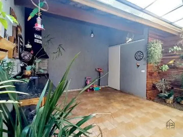 Casa com 128m² 2 quartos e 2 banheiros, à venda, no bairro Jardim Sabiá em Cotia