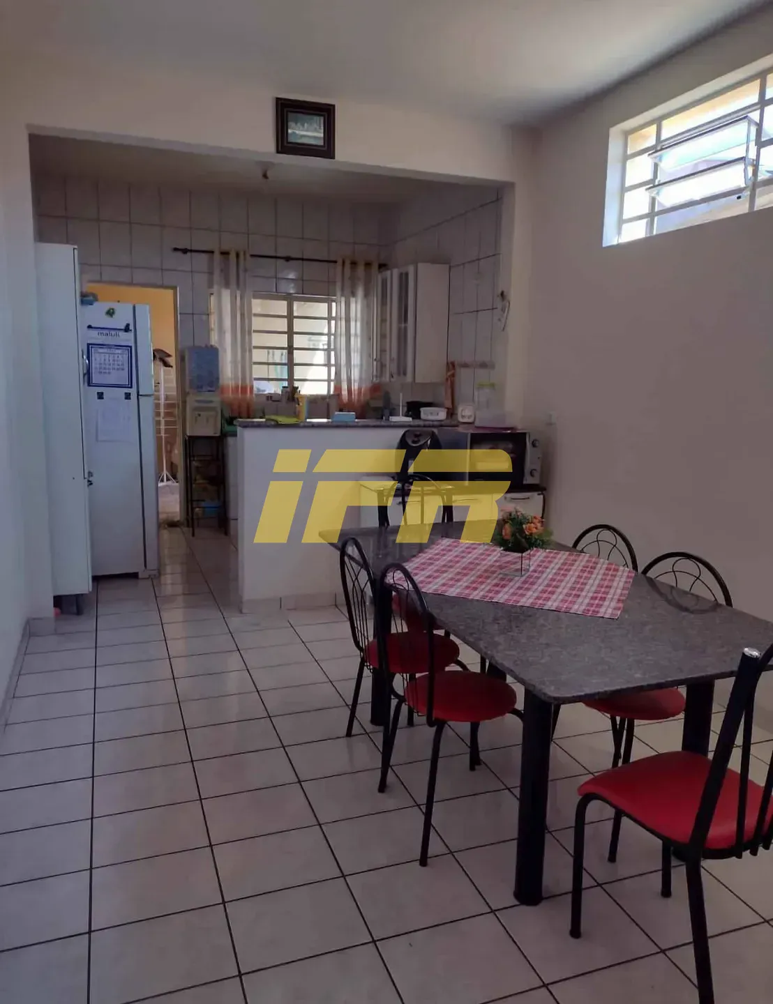 Casa, 3 quartos, 98 m² - Foto 2