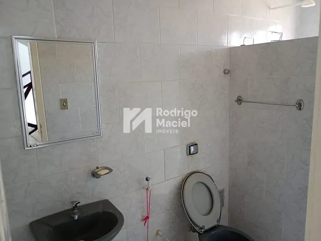 Casa com 451m² 4 quartos e 2 banheiros, à venda, no bairro Tamandaré em Tamandaré