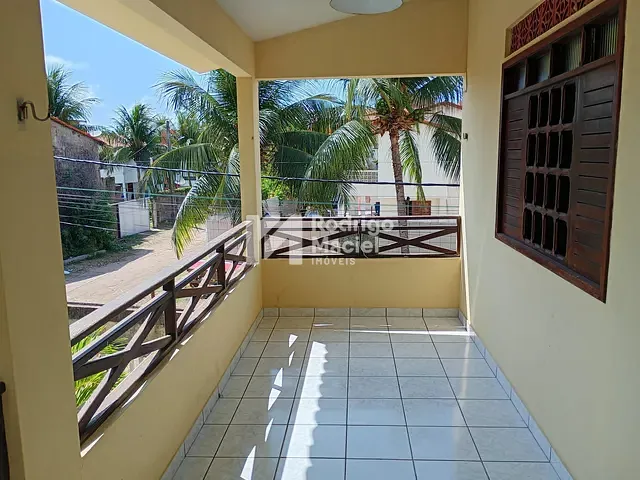 Casa com 451m² 4 quartos e 2 banheiros, à venda, no bairro Tamandaré em Tamandaré