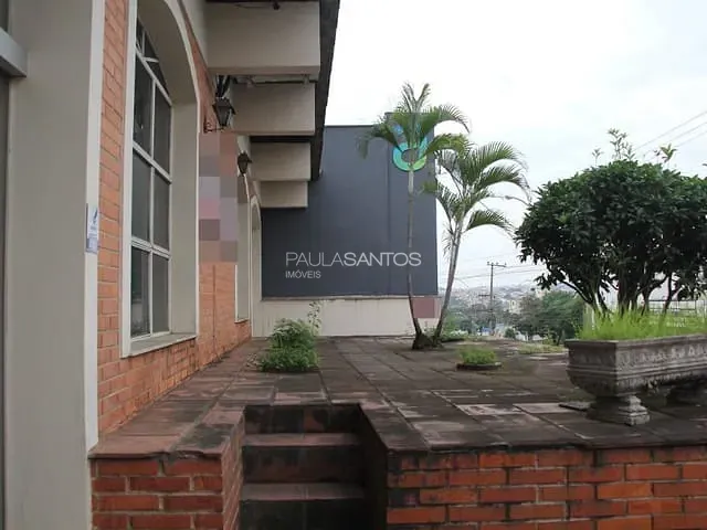 Casa com 625m² 3 quartos e 3 banheiros, à venda, no bairro Jardim Emília em Sorocaba
