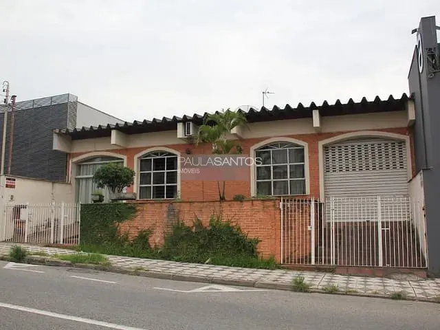 Casa com 625m² 3 quartos e 3 banheiros, à venda, no bairro Jardim Emília em Sorocaba