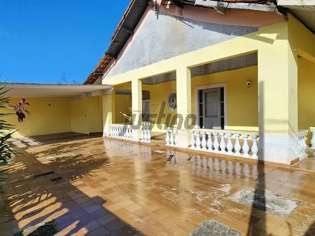 Casa com 625m² 3 quartos e 2 banheiros, à venda, no bairro Jardim Suarão (Praia) em Itanhaém