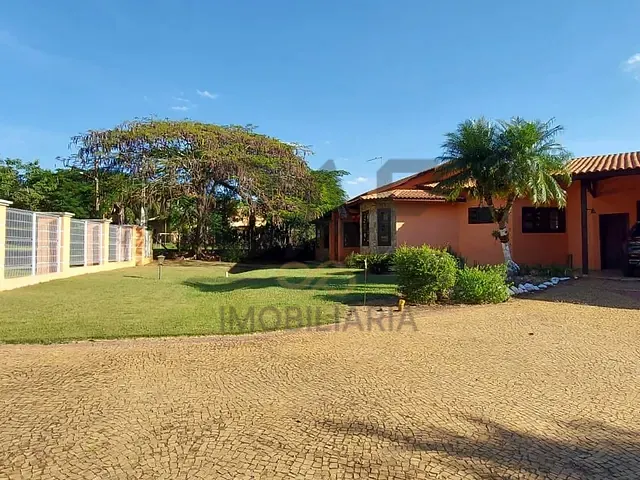 Casa com 5300m² 6 quartos e 4 banheiros, para alugar, no bairro Condomínio Fazenda Duas Marias em Holambra