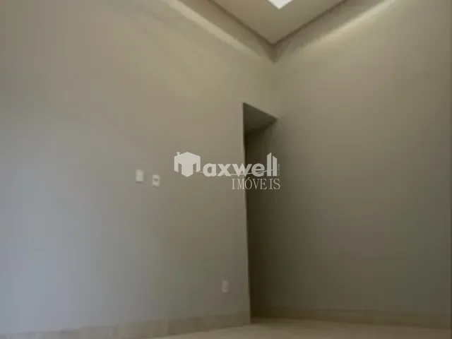 Casa com 180m² 3 quartos e 1 banheiro, à venda, no bairro Residencial Solar Central Park em Aparecida de Goiânia