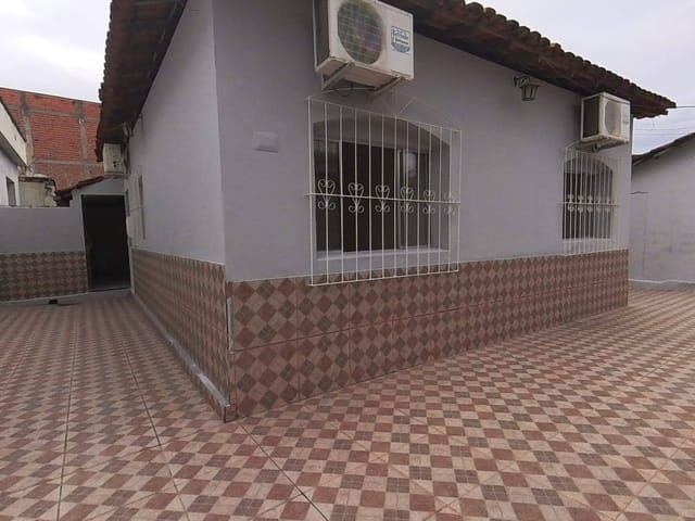 Foto do Casa - Casa para locação, Centro, Araçuaí, MG | Rede Max Imoveis
