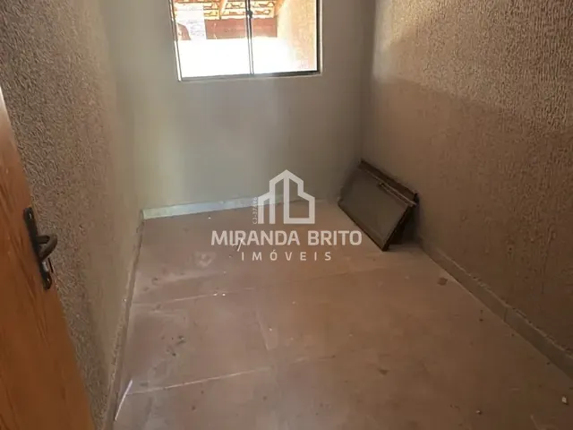 Casa 2 quartos e 1 banheiro, à venda, no bairro Setor Central em Guapó