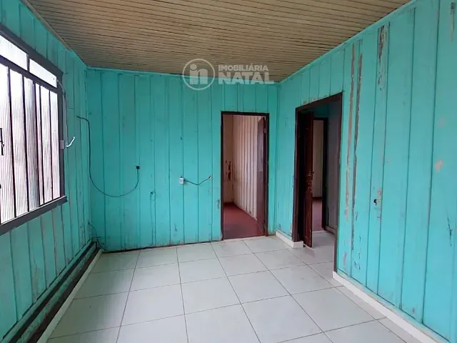 Casa com 125m² 2 quartos e 1 banheiro, para alugar, no bairro Tarobá em Londrina