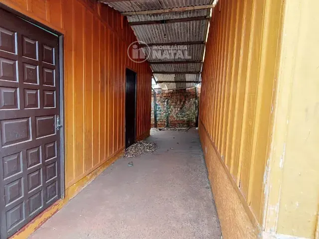 Casa com 125m² 2 quartos e 1 banheiro, para alugar, no bairro Tarobá em Londrina