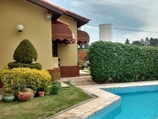 Casa com 2781m² 6 quartos e 7 banheiros, à venda, no bairro Dona Catarina em São Roque