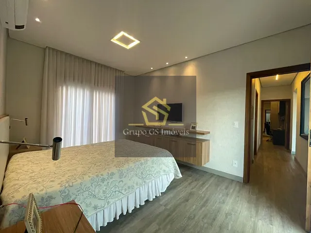 Casa com 580m² 3 quartos e 4 banheiros, à venda, no bairro Dois Córregos em Valinhos