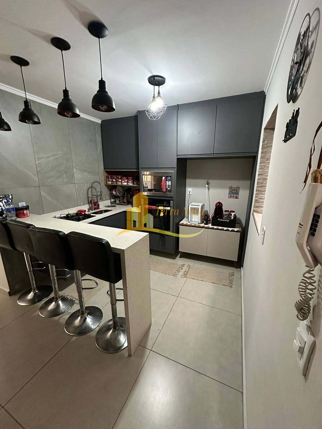 Casa, 2 quartos, 92 m² - Foto 1