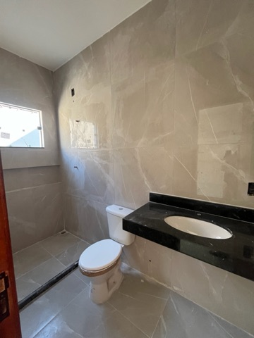 Casa com 120m² 3 quartos e 2 banheiros, à venda, no bairro Enseada das Gaivotas em Rio das Ostras
