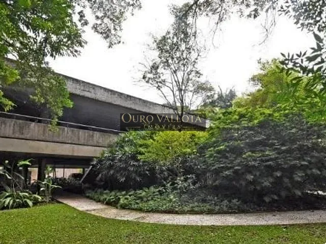 Casa com 3100m² 3 quartos e 5 banheiros, à venda, no bairro Cidade Jardim em São Paulo
