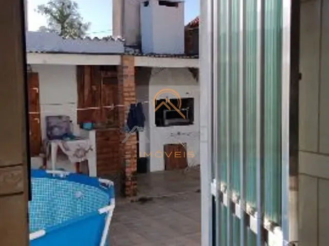 Casa 2 quartos e 1 banheiro, à venda, no bairro Fragata em Pelotas
