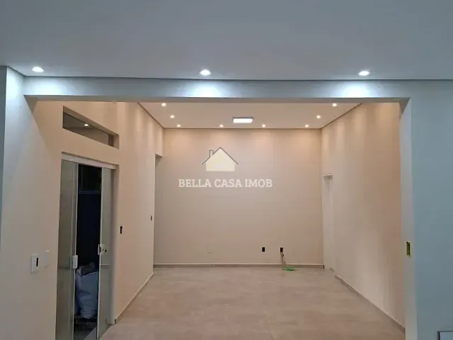 Casa com 312m² 3 quartos e 4 banheiros, à venda, no bairro Jardim Bandeirantes em Sorocaba