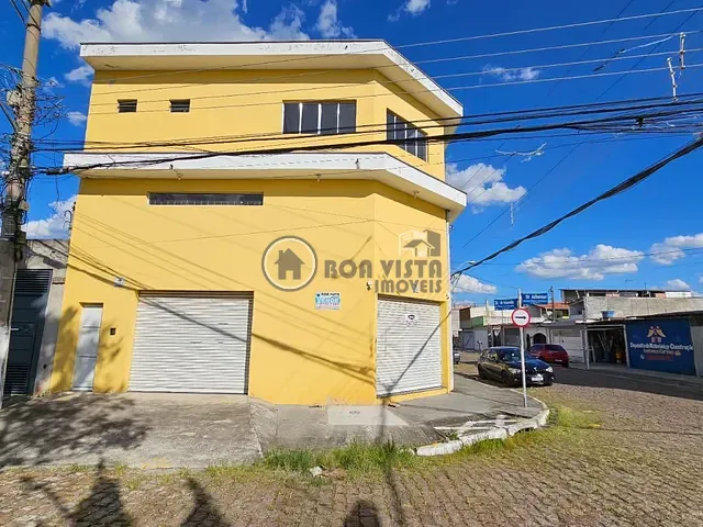 Casa à venda, no bairro Parque Maria Helena em Suzano