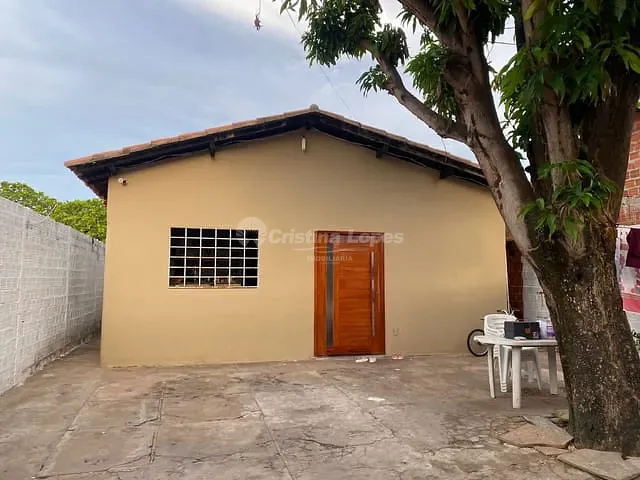 Casa com 216m² 3 quartos e 1 banheiro, à venda, no bairro Renascença em Teresina