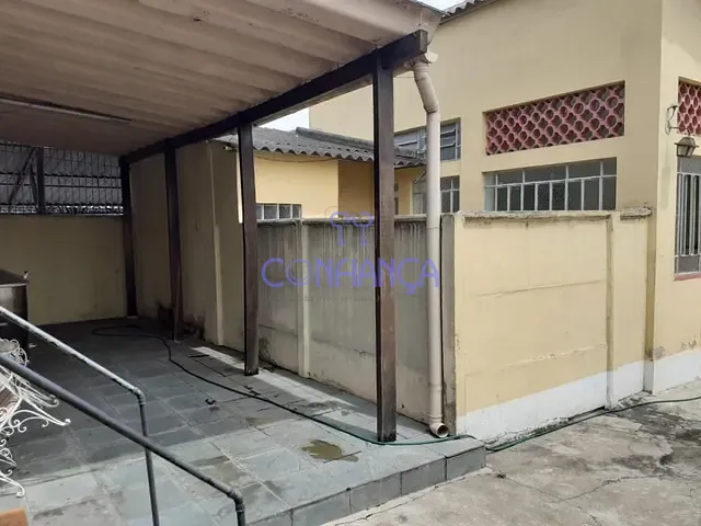 Casa com 468m² 3 quartos e 2 banheiros, à venda, no bairro Campo Grande em Rio de Janeiro