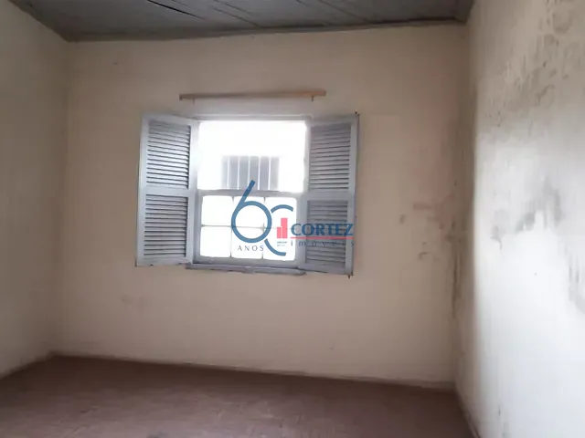Casa com 185m² 2 quartos e 1 banheiro, à venda, no bairro Vila Saibreiro em Rio Claro