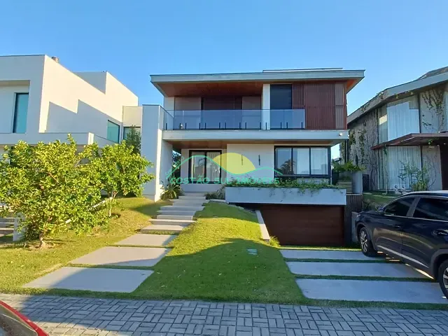 Casa com 369m² 3 quartos e 4 banheiros, à venda, no bairro Morro das Pedras em Florianópolis