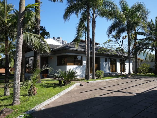 Casa comercial a venda