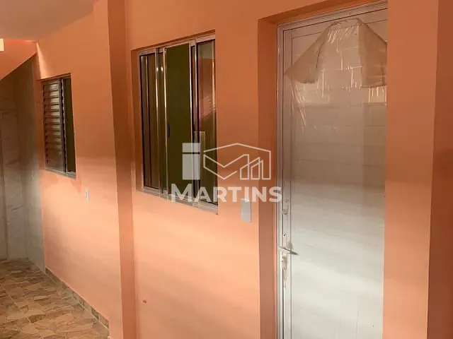 Casa 1 quarto e 1 banheiro, para alugar, no bairro Jardim Piracuama em São Paulo