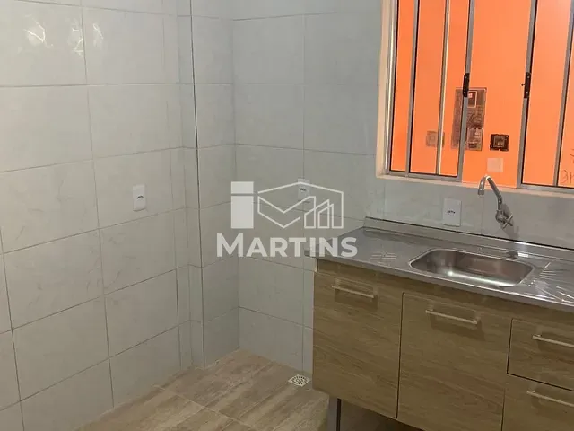 Casa 1 quarto e 1 banheiro, para alugar, no bairro Jardim Piracuama em São Paulo