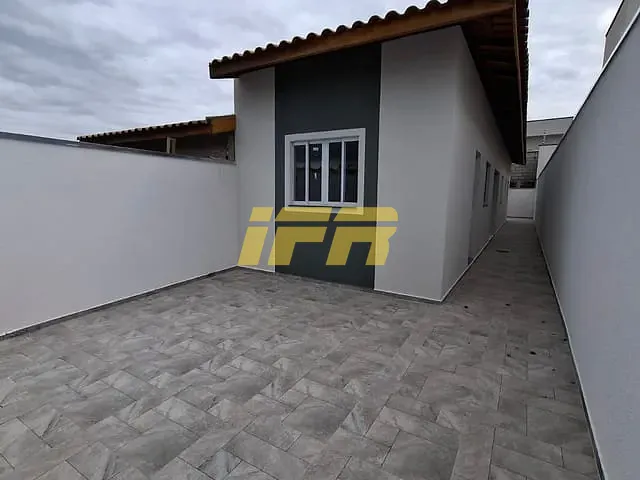 Casa com 125m² 2 quartos e 2 banheiros, à venda, no bairro São Gonçalo em Taubaté