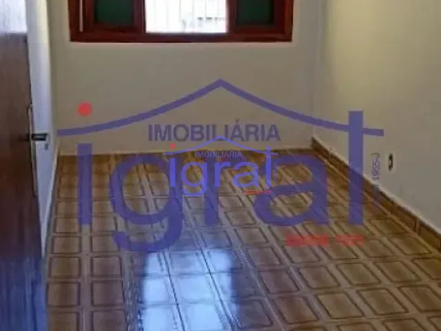 Casa com 130m² 2 quartos e 2 banheiros, à venda, no bairro Guilhermina em Praia Grande