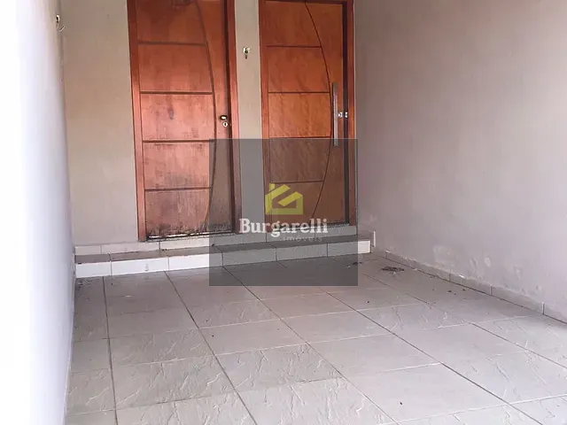 Casa 3 quartos e 2 banheiros, à venda, no bairro Jardim Vila Rica em Lavras