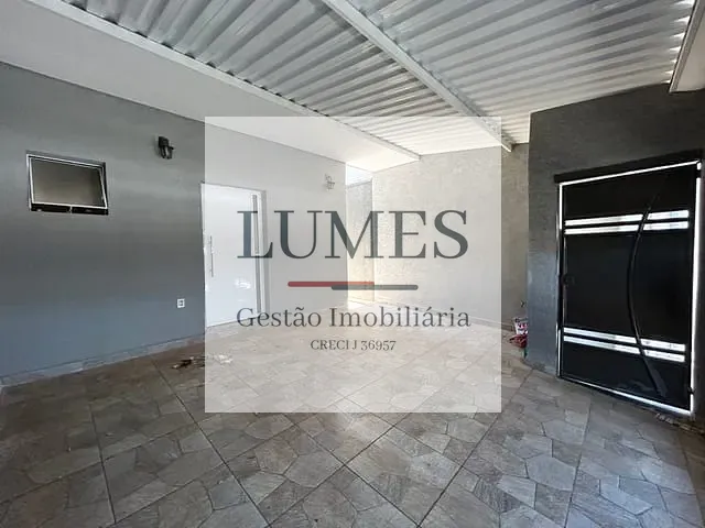 Casa 4 quartos e 3 banheiros, à venda, no bairro Jardim Mirandola em Americana