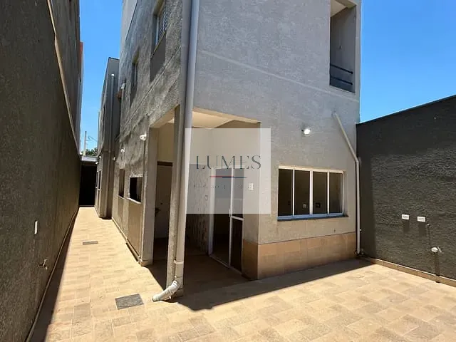 Casa 4 quartos e 3 banheiros, à venda, no bairro Jardim Mirandola em Americana