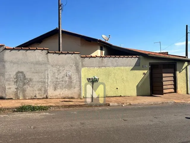 Casa com 135m² 2 quartos e 1 banheiro, à venda, no bairro Jardim Santa Clara II em Serrana